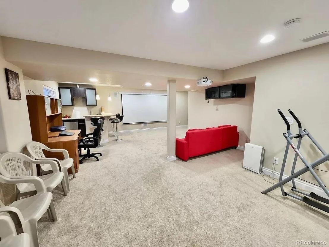 Photo of 10886 Towerbridge Rd