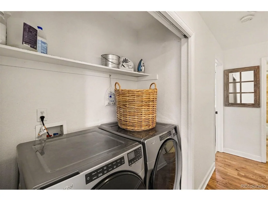 Photo of 3103 Cody Ave