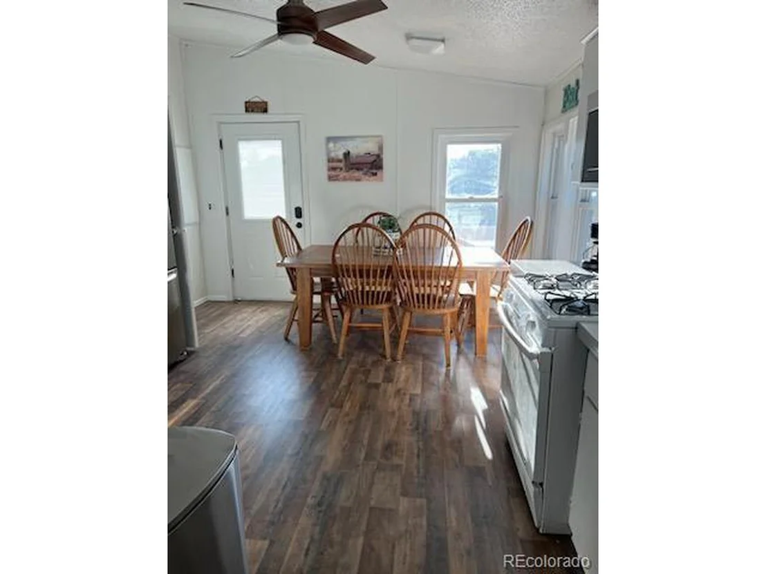 Photo of 140 Ash St