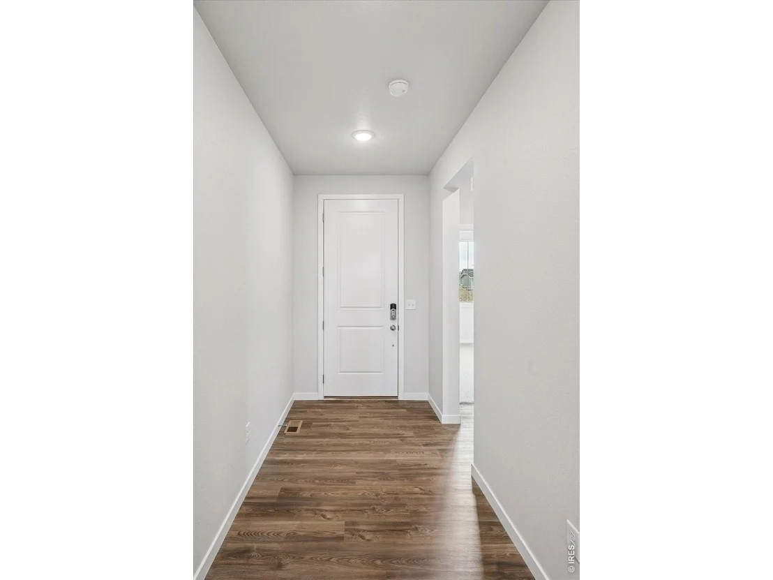 Photo of 815 Kettlepond Way