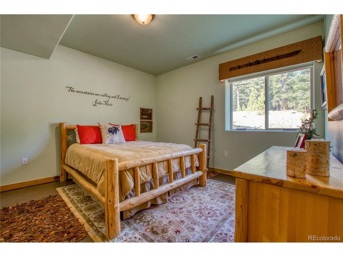 Photo of 421 Gold Trail Cir