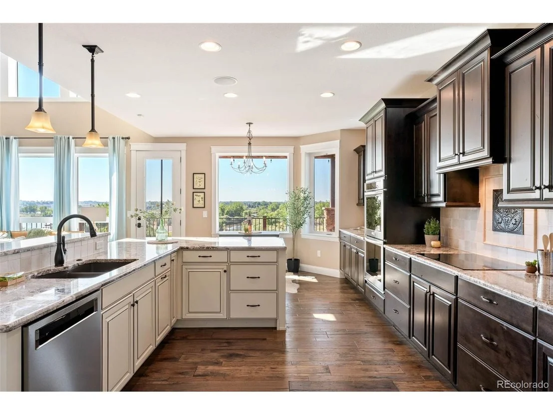 Photo of 12648 Waterside Ln