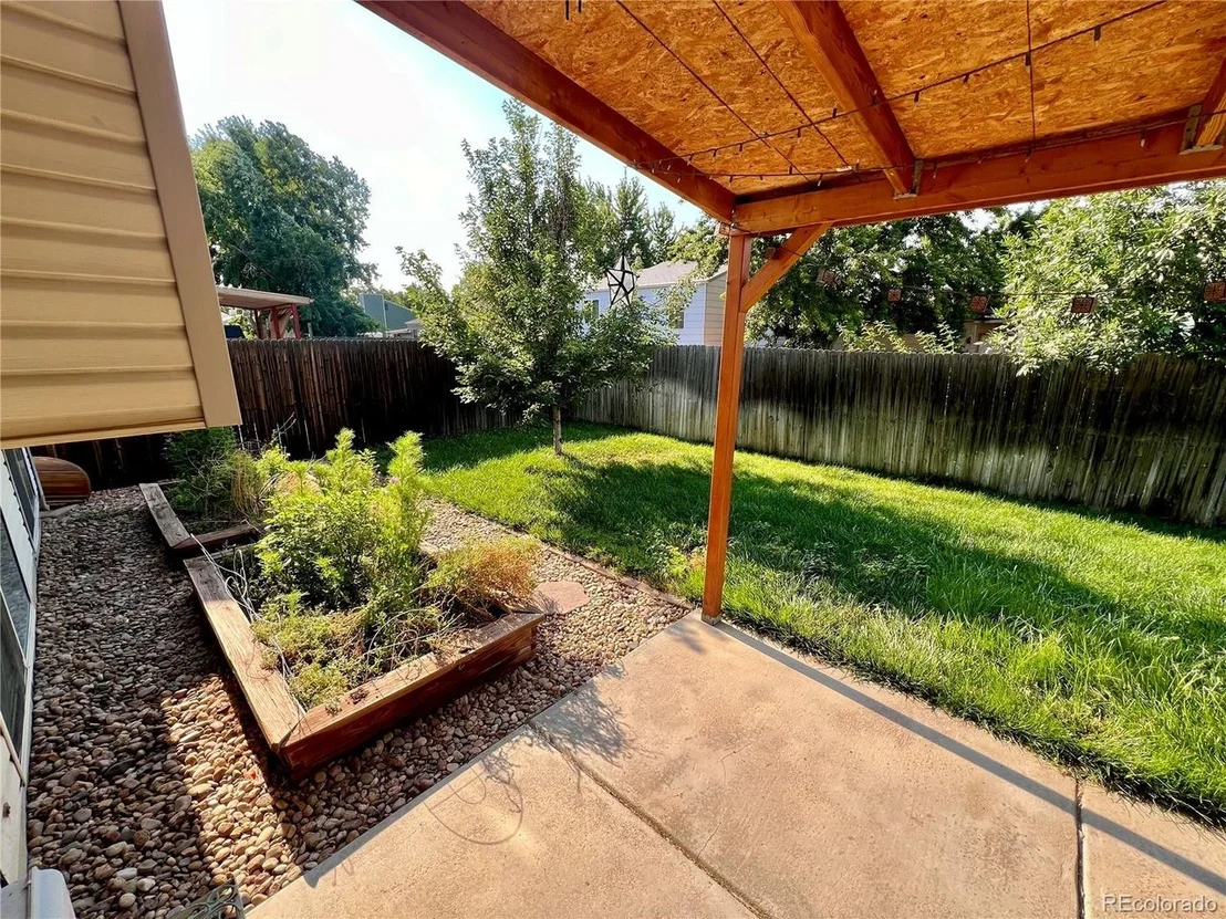 Photo of 19034 E Carmel Cir