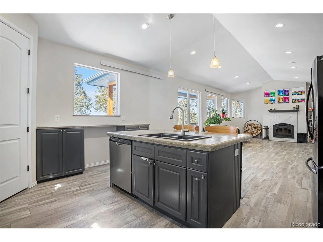 Photo of 1249 Karlann Dr