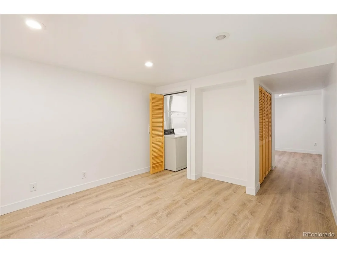 Photo of Unit 13 at 3870 Broadway St