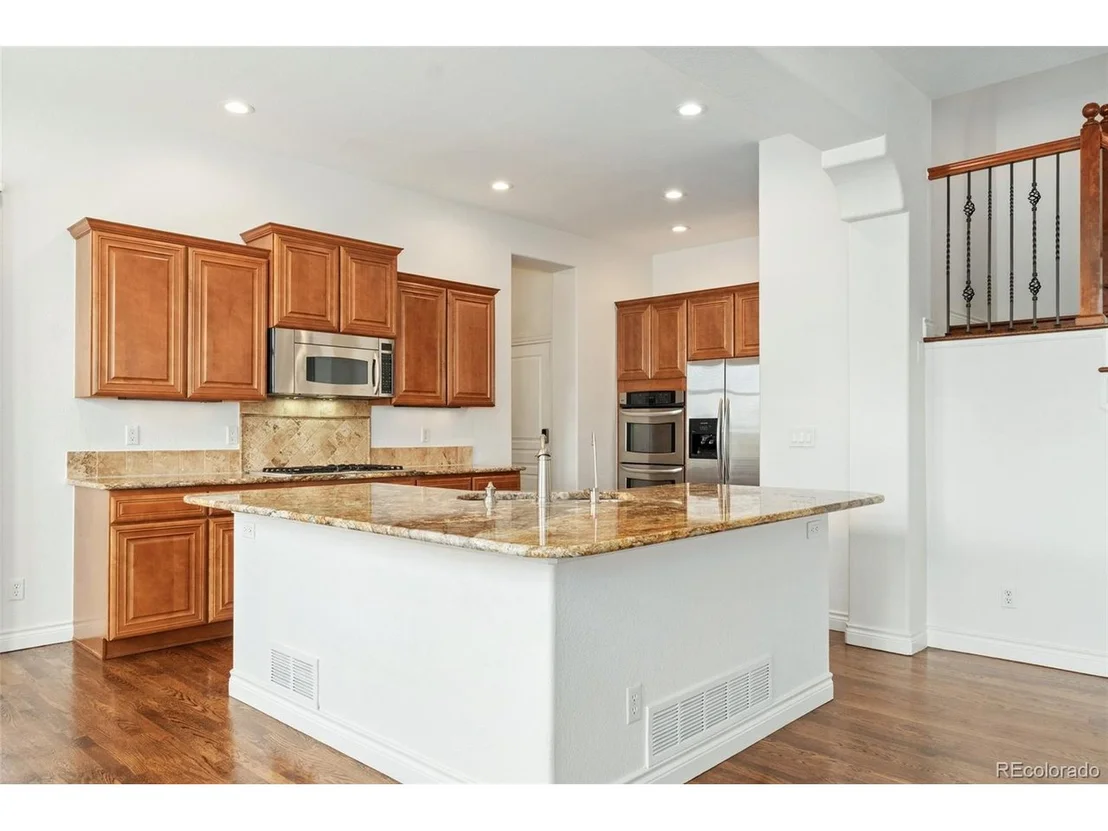 Photo of 15518 W 75th Pl