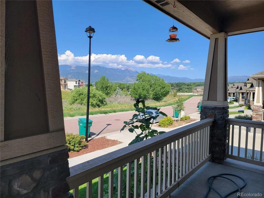 Photo of 930 Antrim Loop