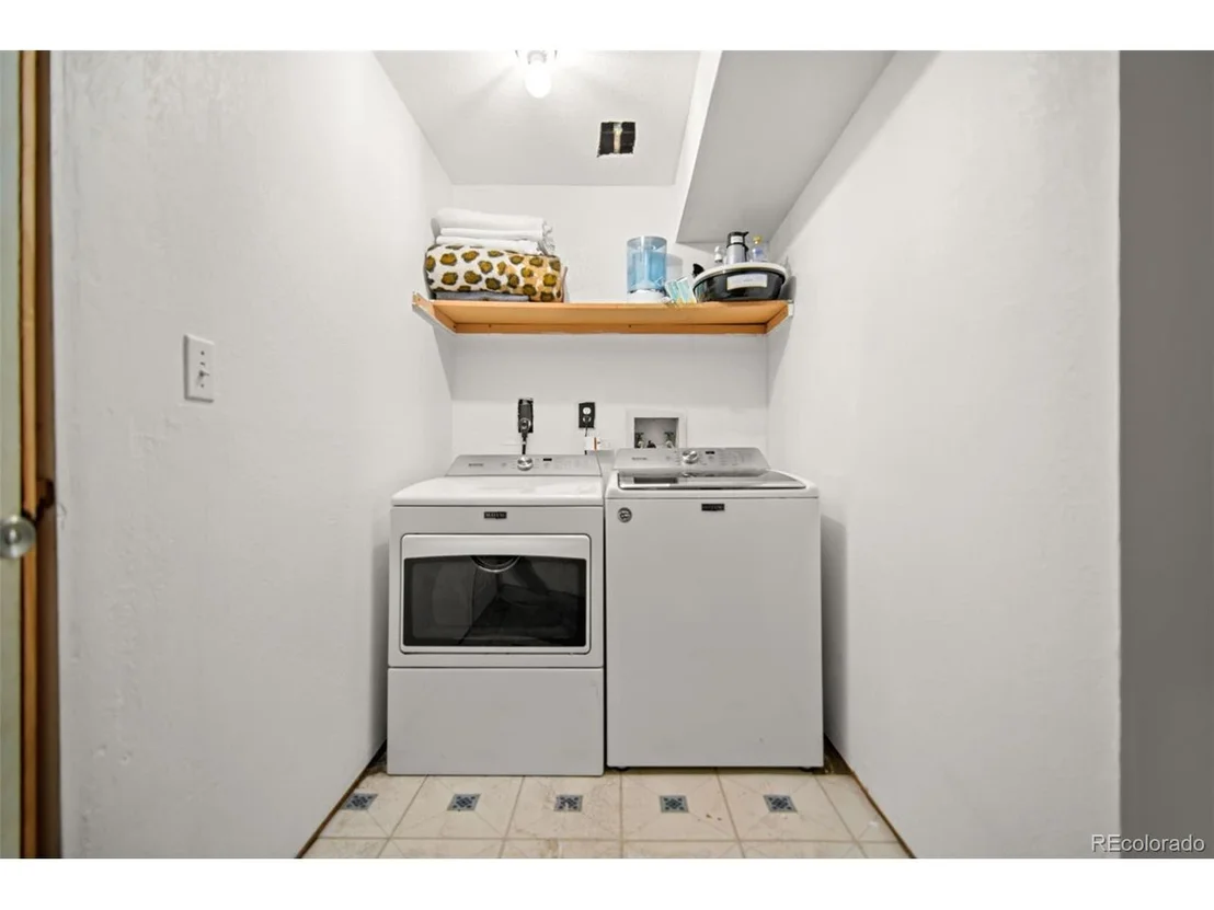 Photo of 10061 Tejon Way