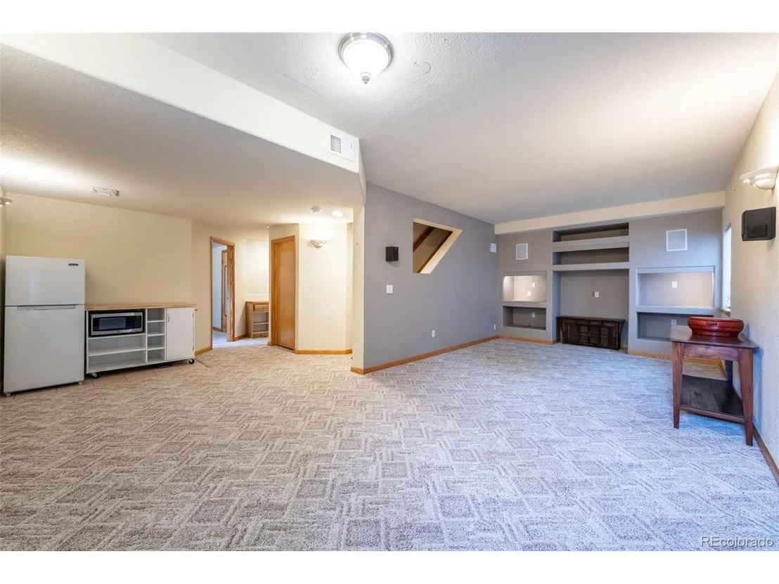 Photo of 2455 Mallard Cir