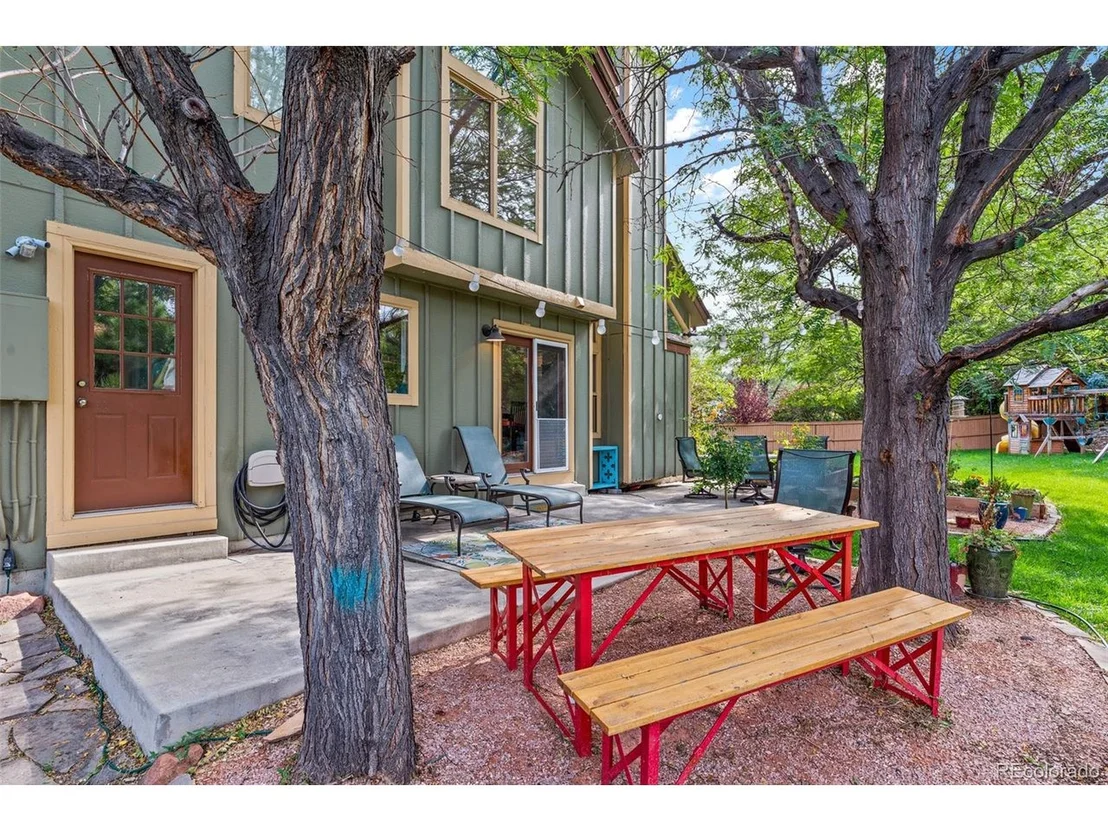 Photo of 9687 Biltmore Way