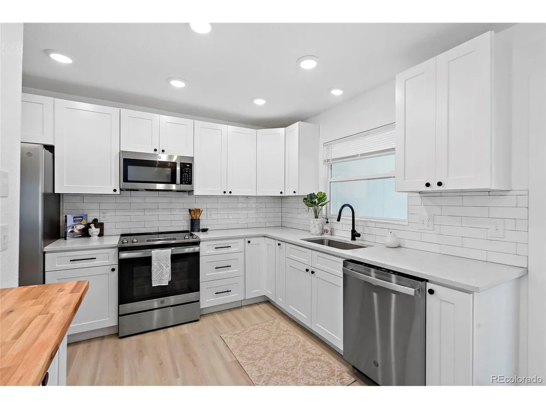 Photo of 103 Sandler Dr