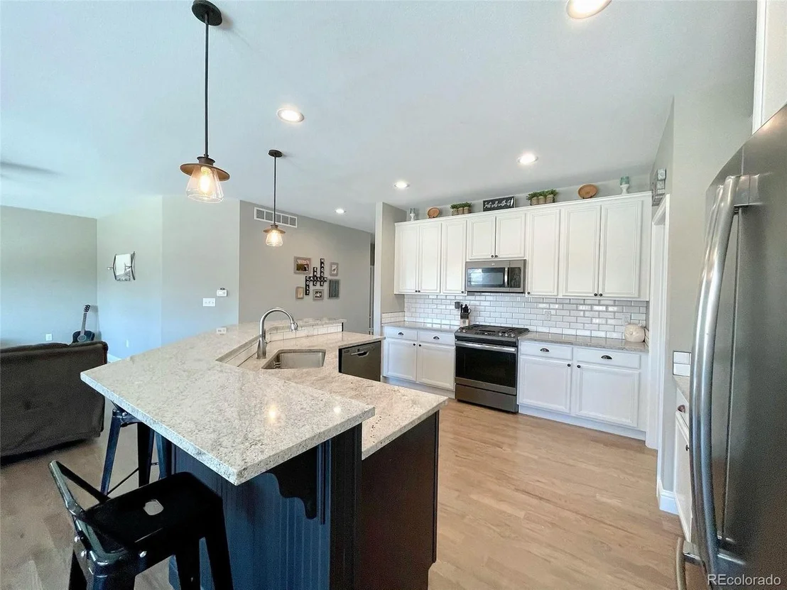Photo of 2157 Donna St