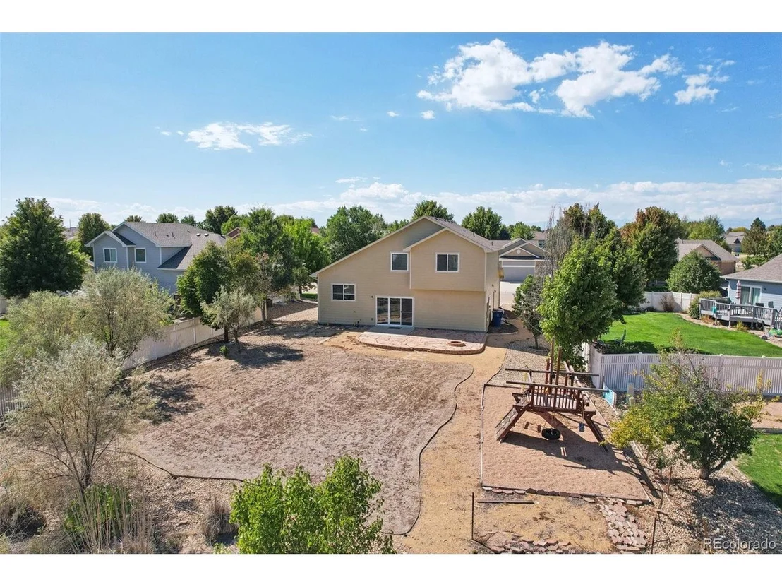 Photo of 9806 Roadrunner Ave