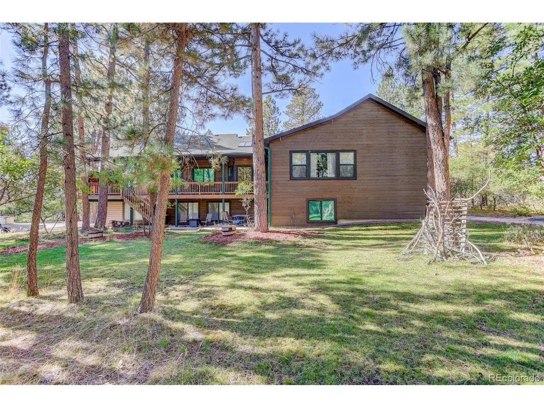 Photo of 1065 Independence Dr