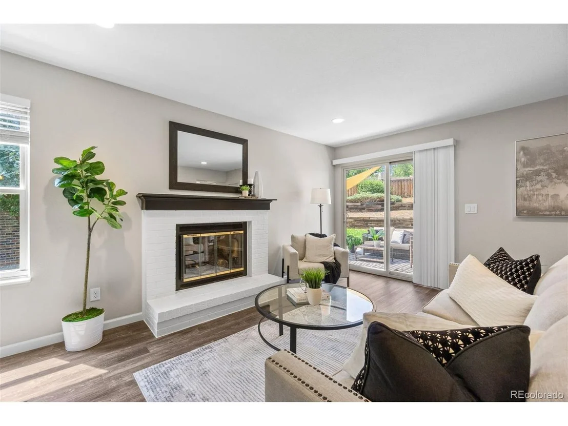 Photo of 7141 Fenton Cir