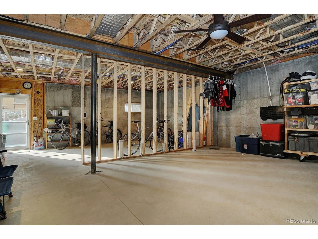 Photo of 730 W 3rd St