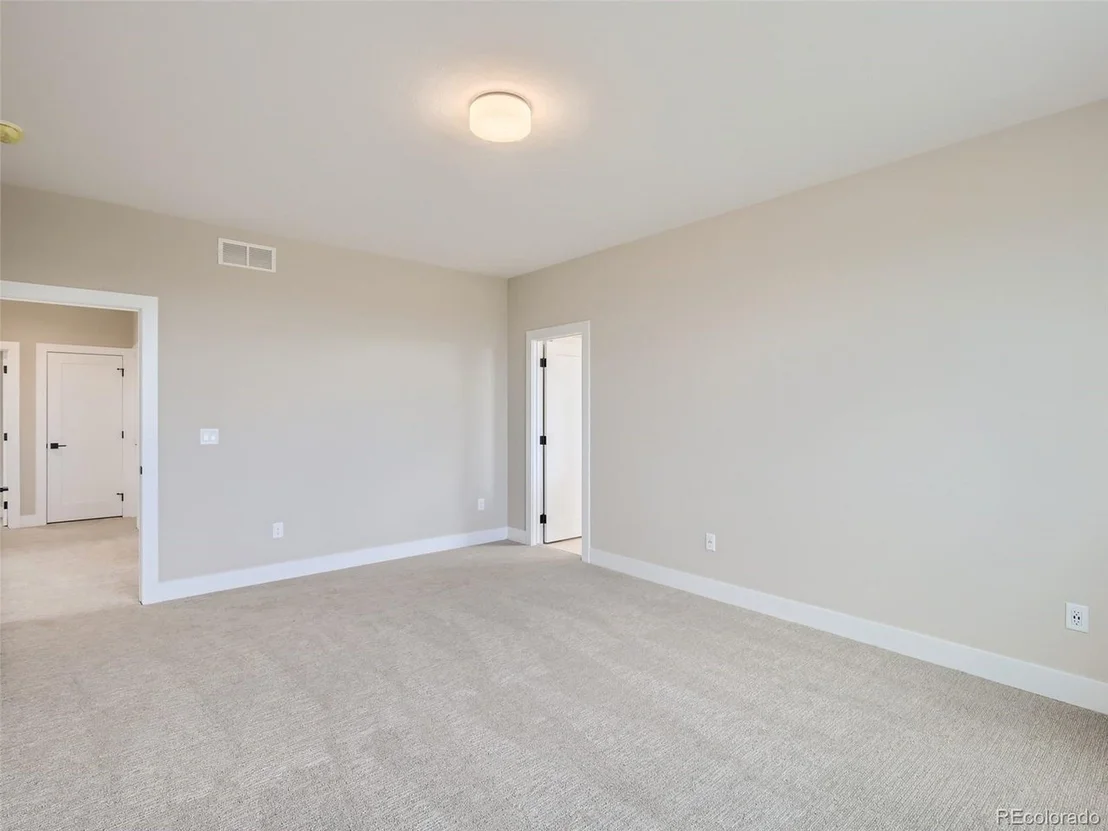 Photo of 5603 Wheaton Ave