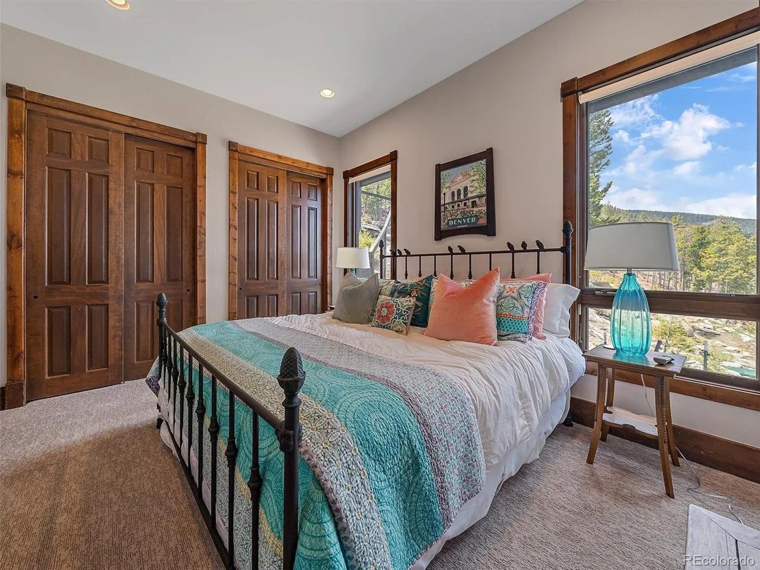Photo of 221 Halter Way