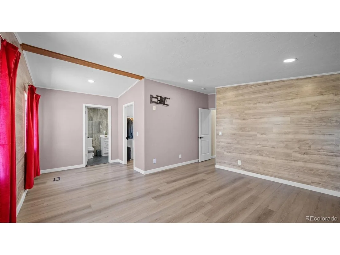 Photo of 20402 County Road 2