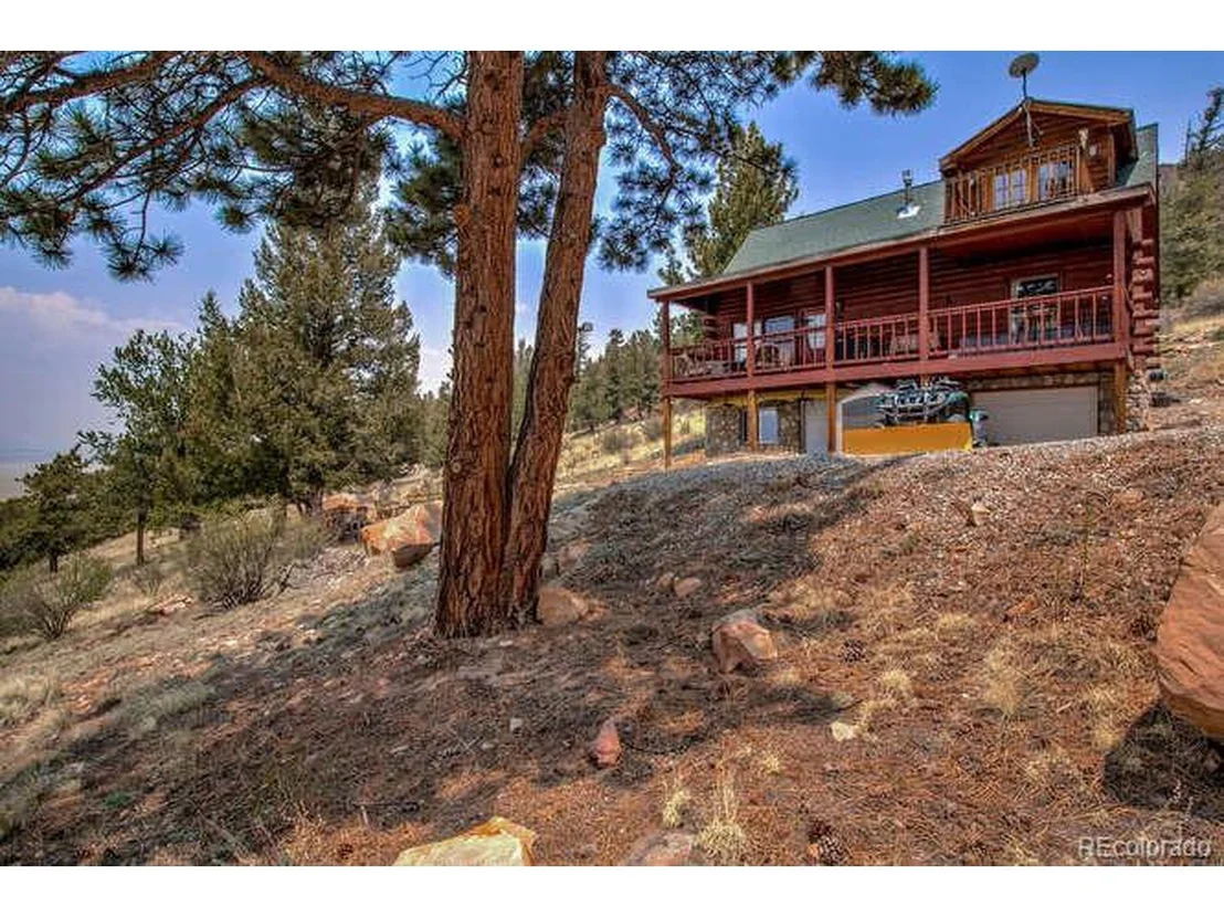 Photo of 1995 Bonell Dr