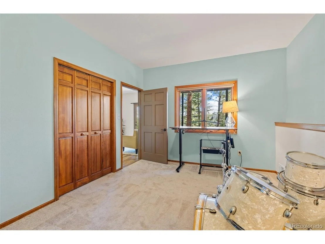Photo of 6159 S Skyline Dr
