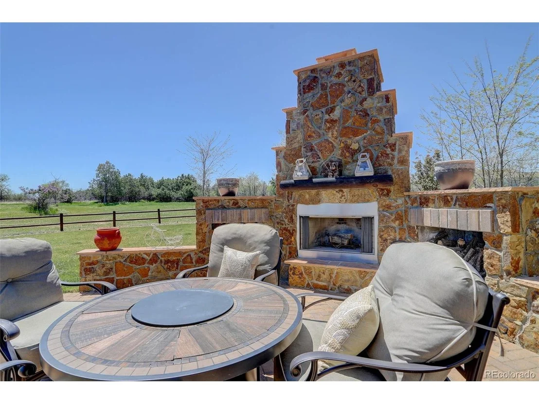 Photo of 2617 Loyd Cir