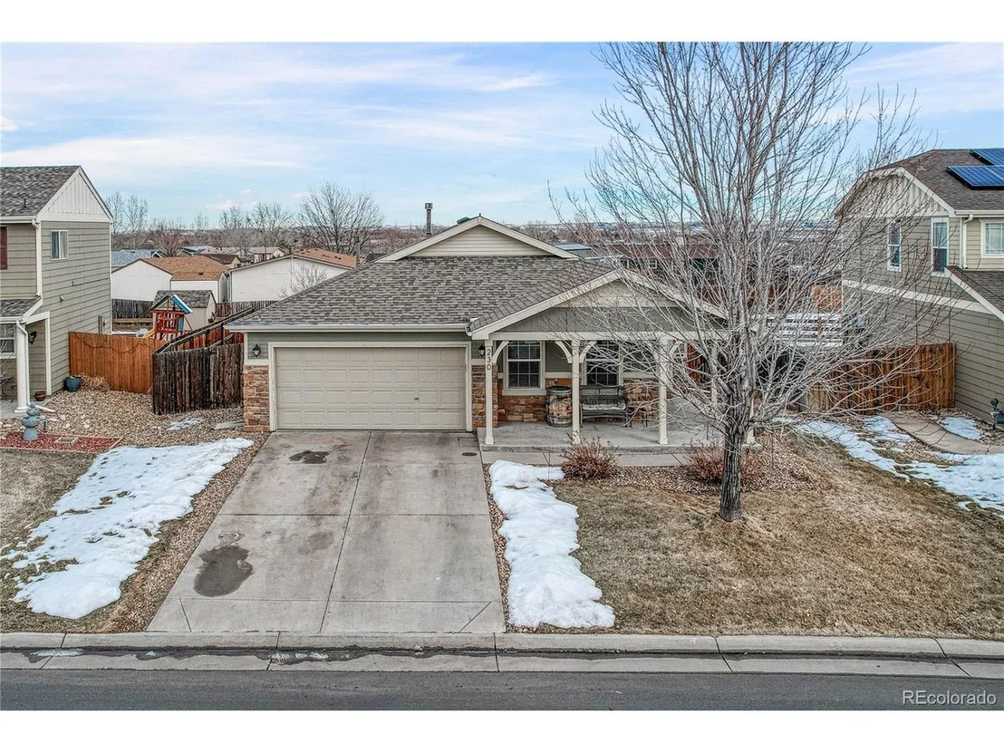 Photo of 230 Lonewolf Dr