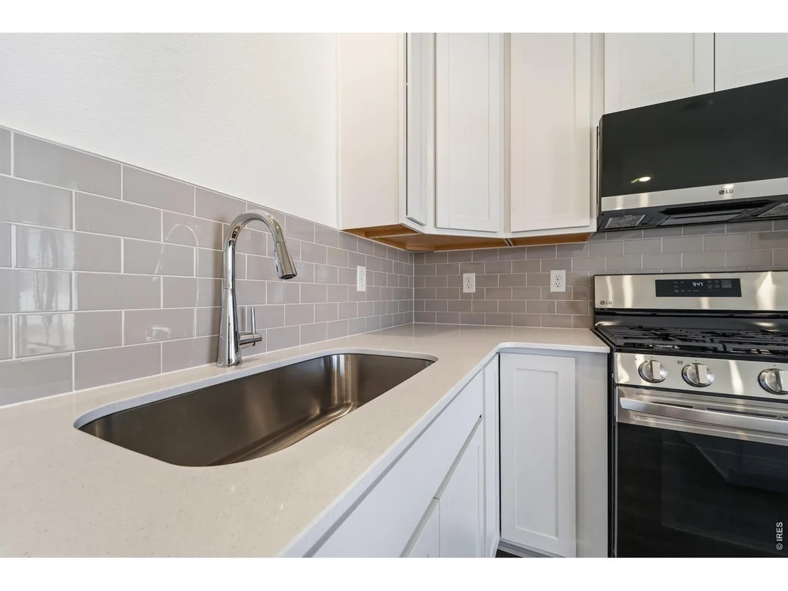 Photo of 3900 Soapstone St