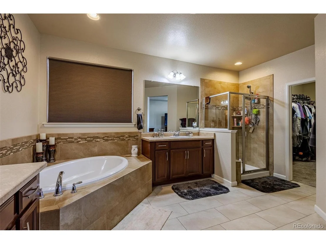Photo of 23600 E Swallow Cir