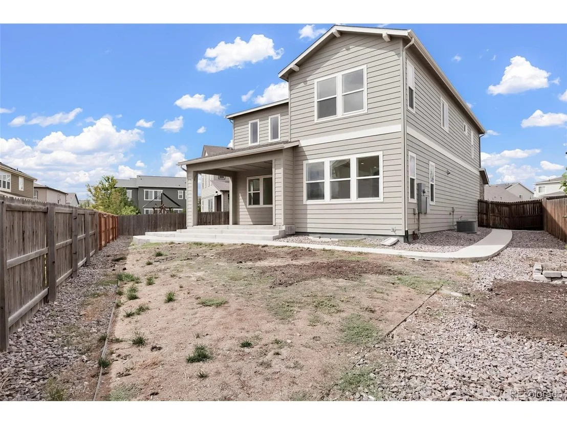 Photo of 13342 Newport Cir