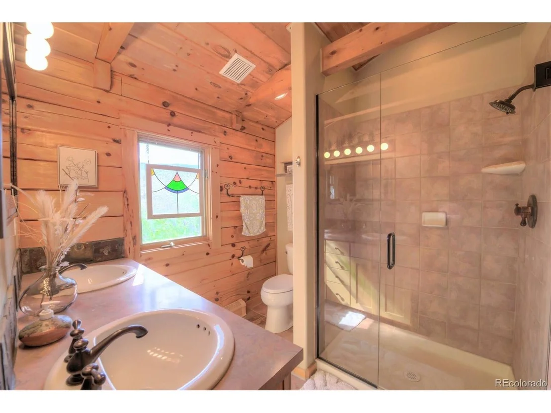 Photo of 496 Blue Ridge Rd