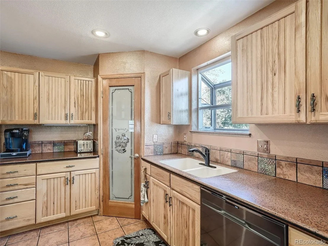 Photo of 5524 W 60th Pl