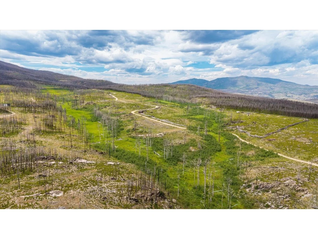 Photo of 529 Quartz Rd