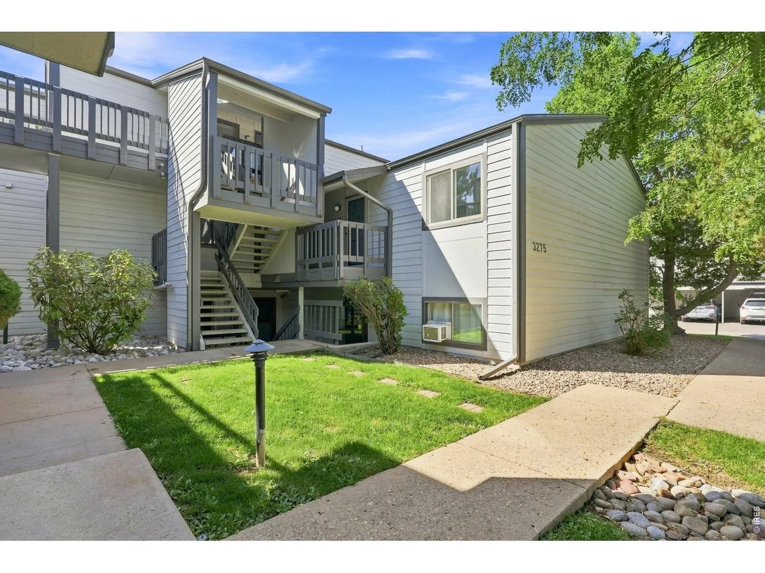 Photo of Unit 77 at 3275 34th St