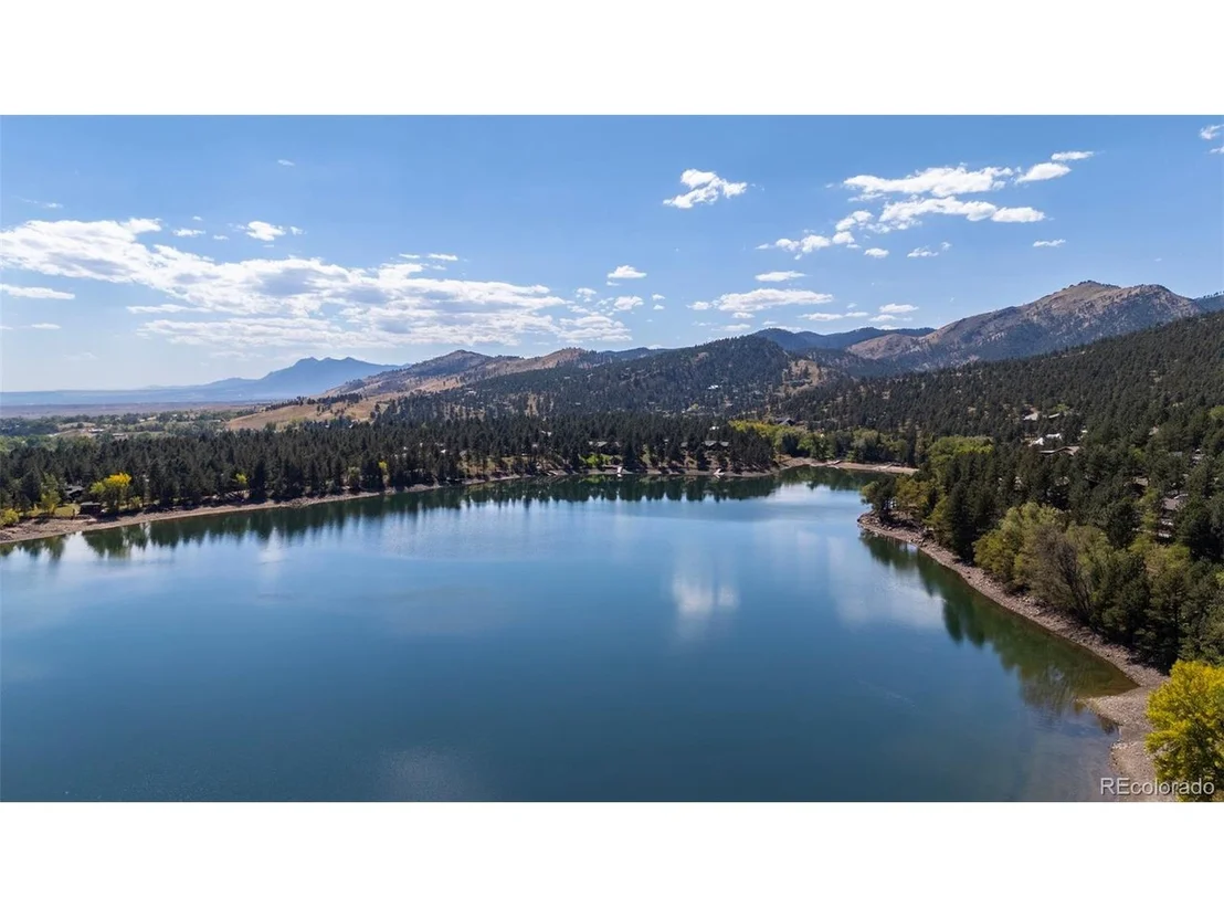Photo of 2888 S Lakeridge Trl