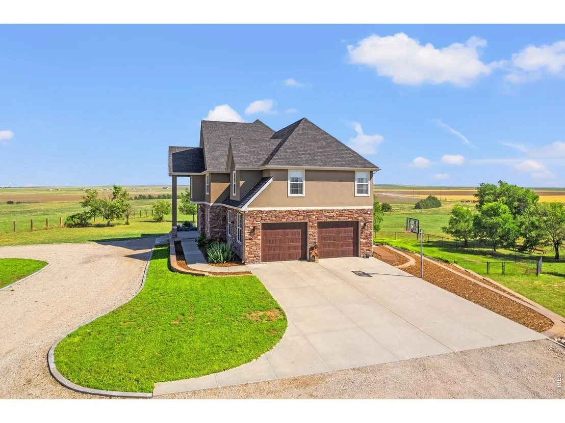 Photo of 15915 County Road W