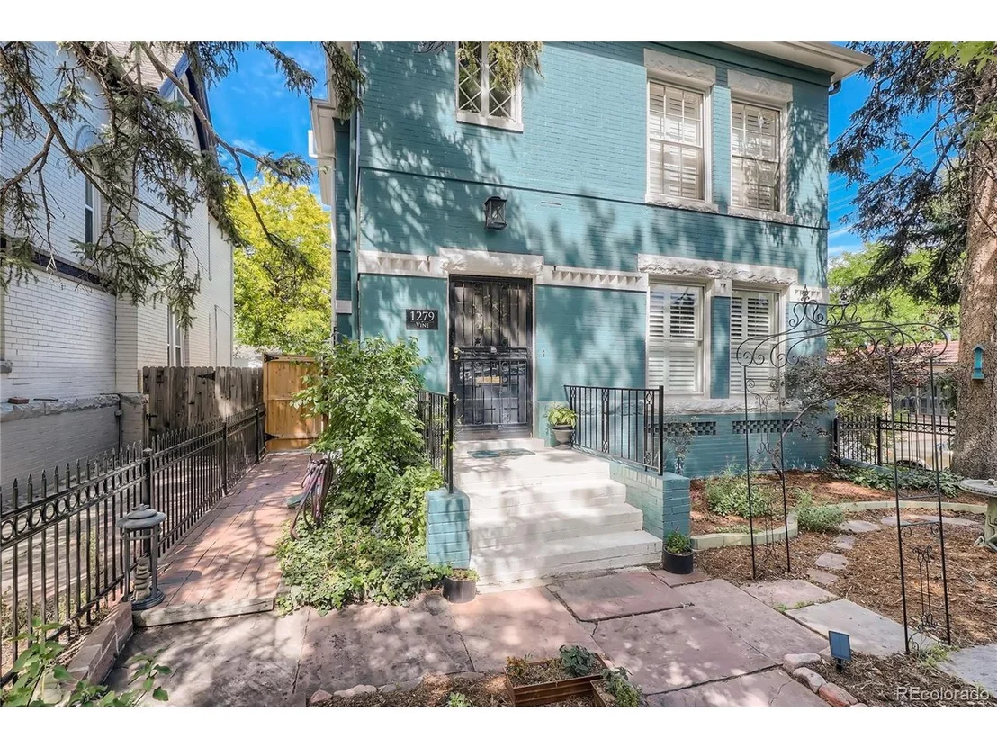 Photo of 1279 Vine St