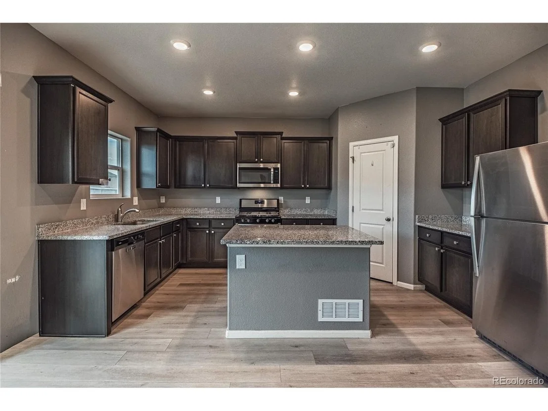 Photo of 350 Spruce St