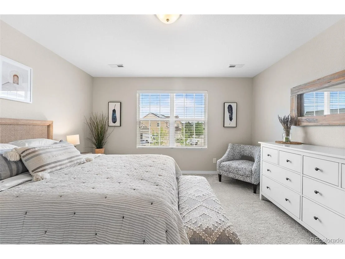 Photo of 2679 Leafdale Cir
