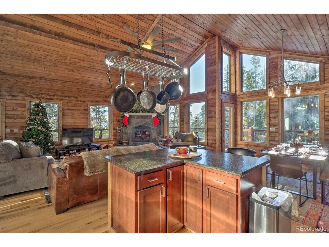 Photo of 625 Bobcat Ln