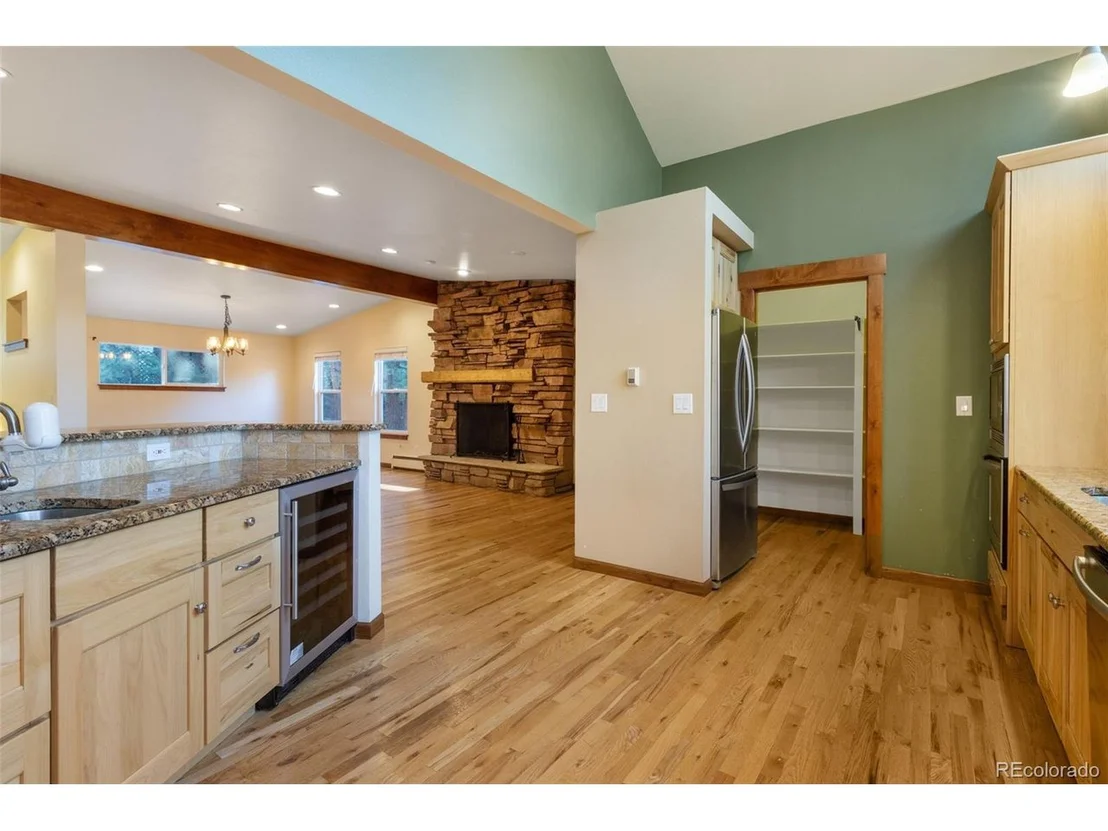 Photo of 28396 Clover Ln