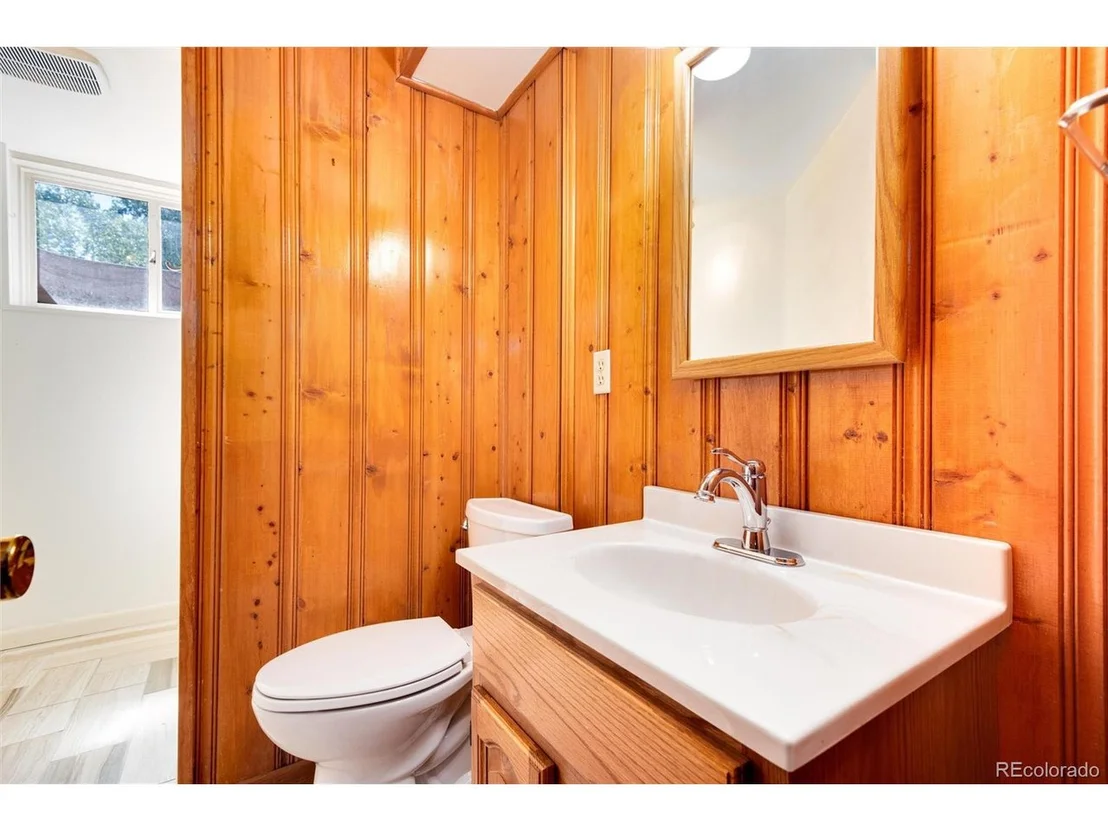Photo of 13050 Willow Ln