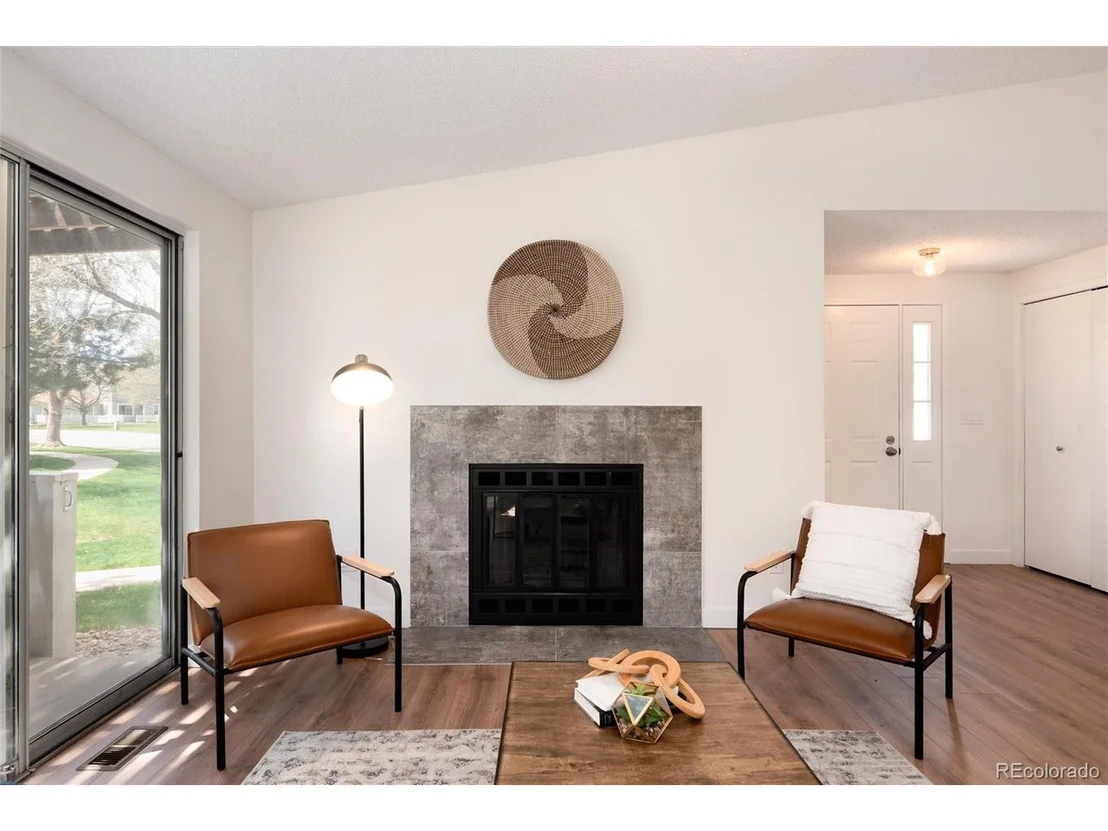Photo of Unit D at 8422 Everett Way