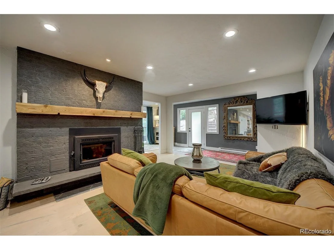 Photo of 12042 Alvin Pl