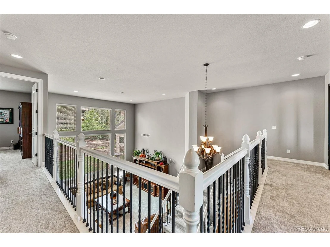 Photo of 9721 Sunset Hill Pl
