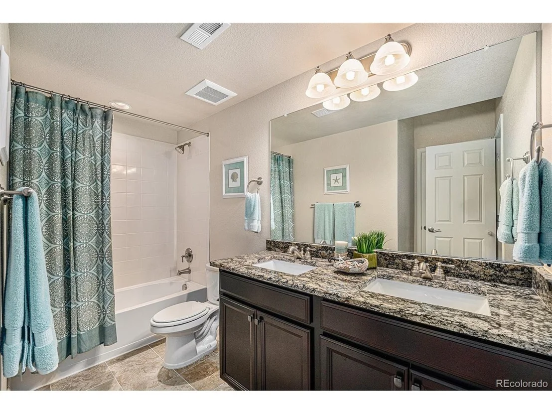 Photo of 8661 Zircon Way