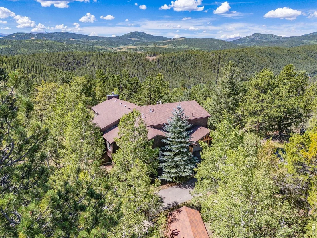 Photo of 428 Aspen Ln