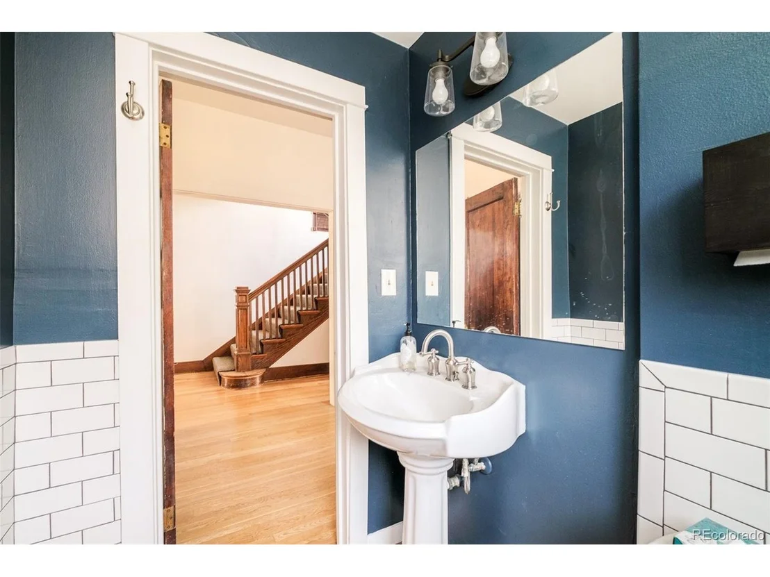 Photo of 2015 York St