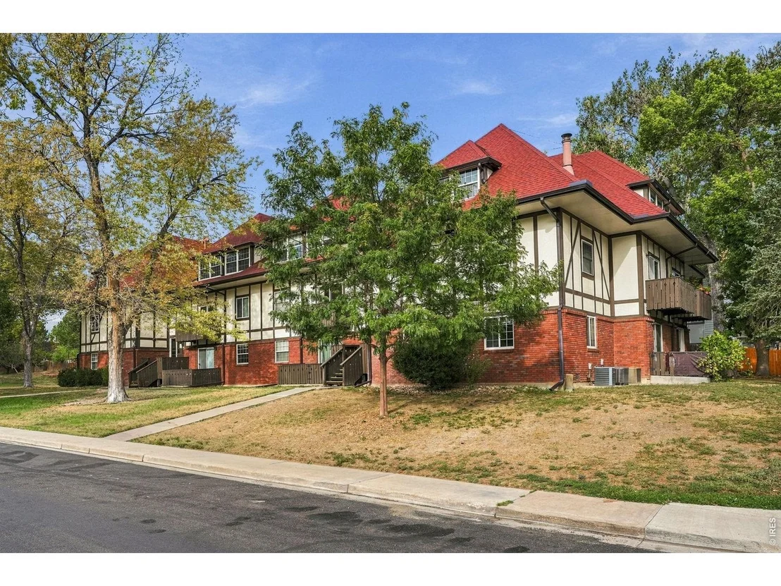 Photo of Unit K36 at 3250 Oneal Cir