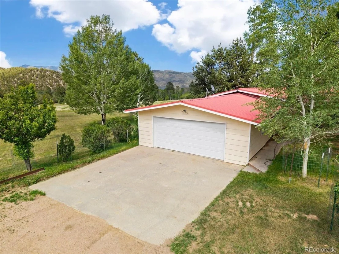 Photo of 3285 County Road 47